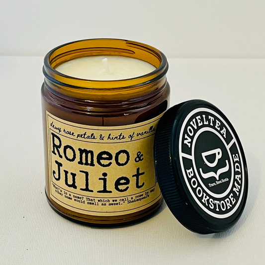 Romeo and Juliet - Rose Scented Candle