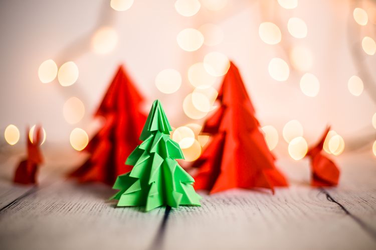 Dec 13, 11 am + 1 pm, Holiday Origami with Yuki Anthony