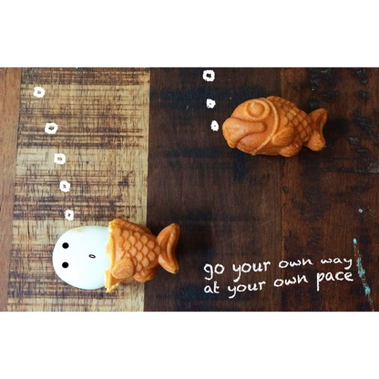 Ishi Postcards: Simple Tips from a Solid Friend Card Book